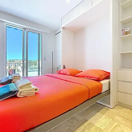 Daire Penthouse Luxe - 2 Ch - Garage Prive - 850m Palais Des Festivals *