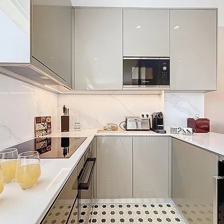 Daire Penthouse Luxe - 2 Ch - Garage Prive - 850m Palais Des Festivals Cannes