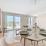 Sea View Terrace Penthouse Garage Walk To The Palais 度假居 *