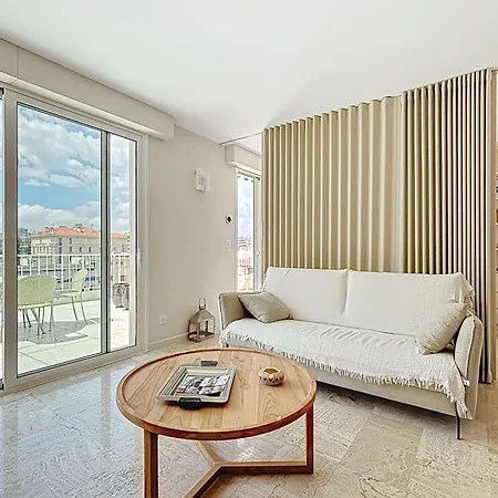 Sea View Terrace Penthouse Garage Walk To The Palais * 戛纳
