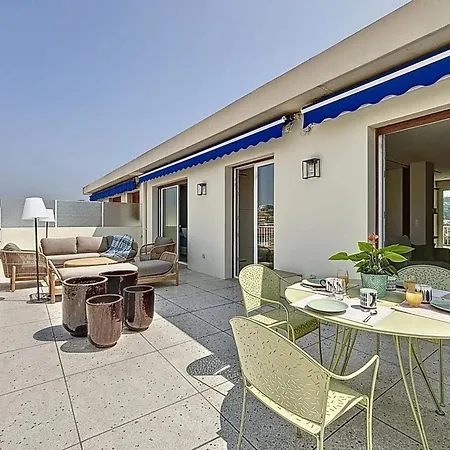 Semesterbostad Sea View Terrace Penthouse Garage Walk To The Palais Cannes