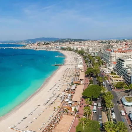 Semesterbostad Sea View Terrace Penthouse Garage Walk To The Palais Cannes